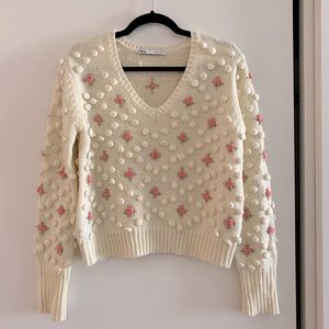 Zara knit flower sweater small